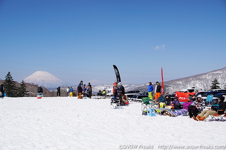 中山峠スキー場 春の楽しみは、パーク・コブ・BBQ